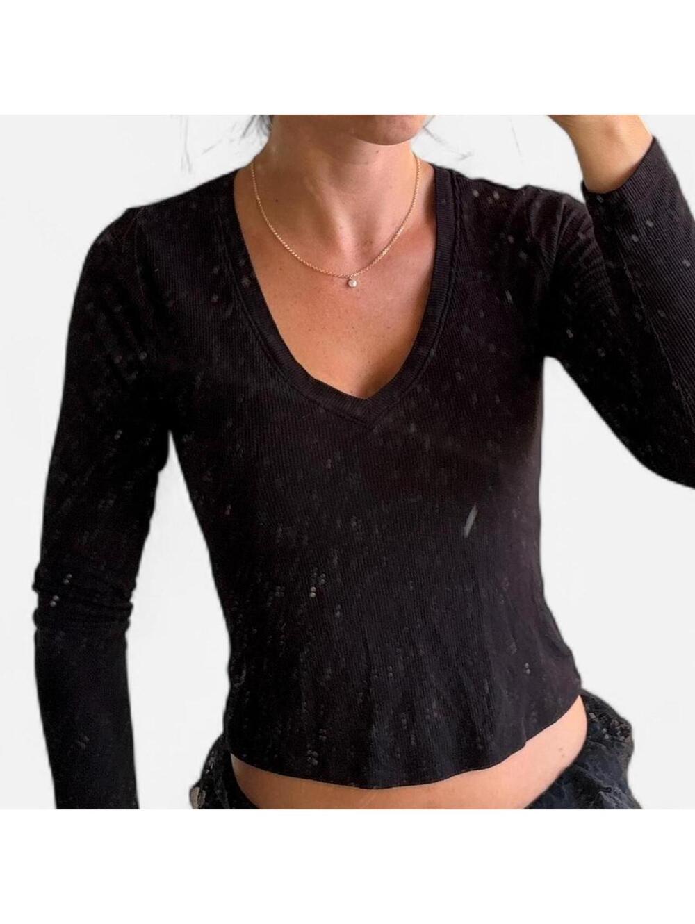 No Boundaries Black Ribbed V-Neck Long Sleeve Top Size Small
